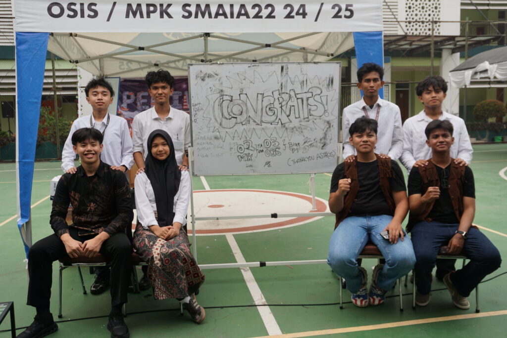 PEMIRA 2026 menetapkan Albian Setyo Hutomo dan Ahmad Daffa Syairazy sebagai pasangan Ketua dan Wakil Ketua OSIS, serta Rizal Syah Edward dan Azzahra Zidni Aybi sebagai pasangan Ketua dan Wakil Ketua MPK.